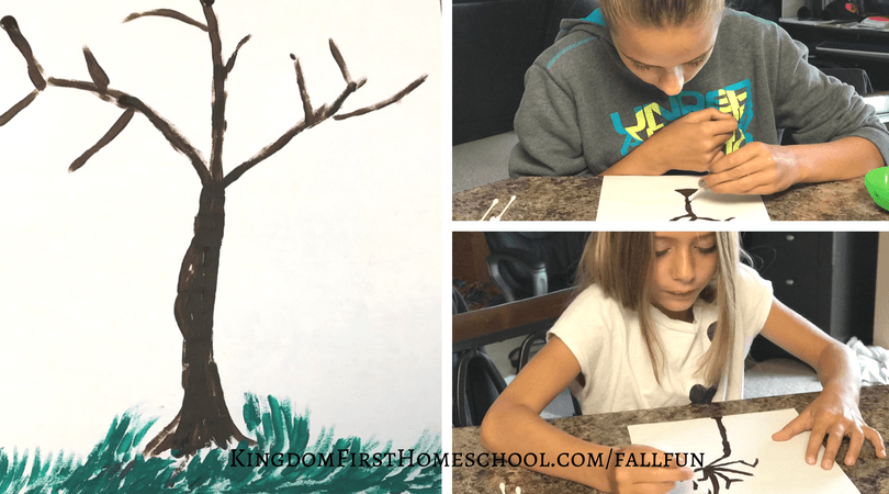 Create this simple fall tree painting using 3 supplies you probably already have. This is Day 2 of our 31 Days of Fun Fall Arts and Crafts for Kids. 