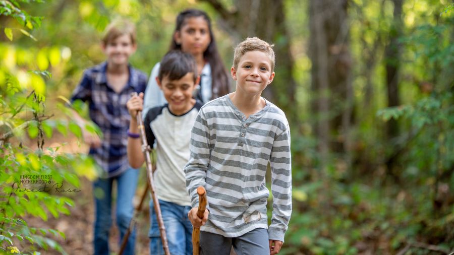 kids hiking